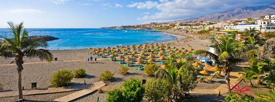 Las Americas Downtown : Prime Location Accomm. أرونا المظهر الخارجي الصورة